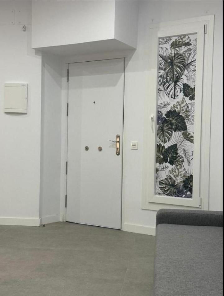 Estupendo Piso A 5 Min De La Estacion De Bus Y Tren Maria Zambrano Apartment Malaga Bagian luar foto