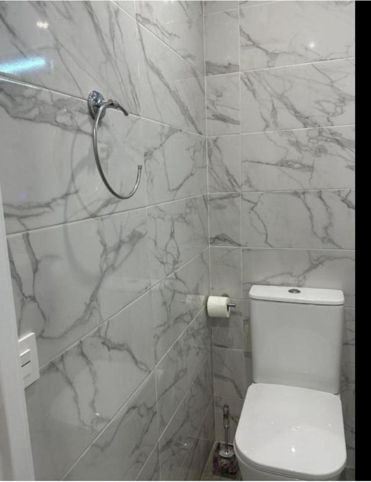 Estupendo Piso A 5 Min De La Estacion De Bus Y Tren Maria Zambrano Apartment Malaga Bagian luar foto
